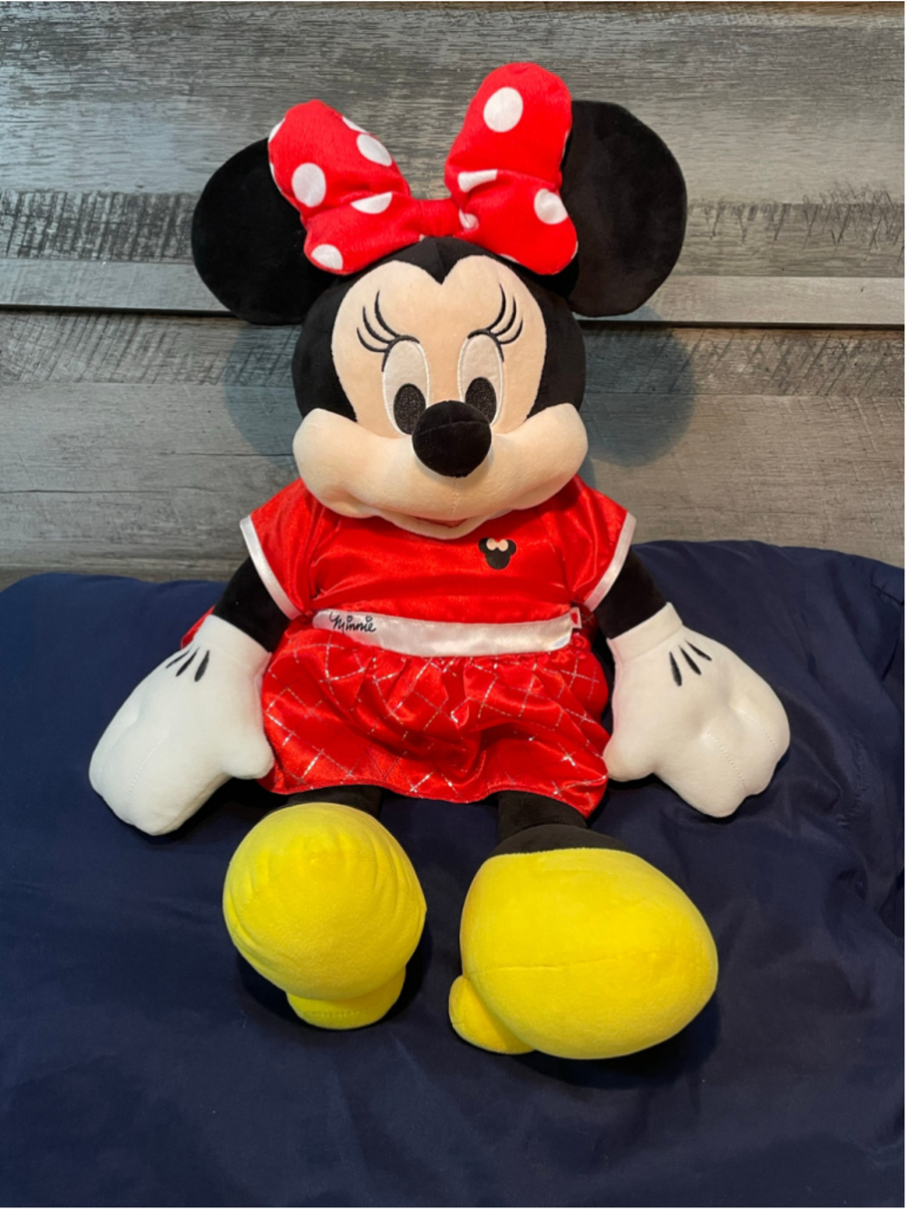 Build-A-Bear Minnie Mouse Plush Classic Red Polka Dot Dress Yellow Shoes 20"